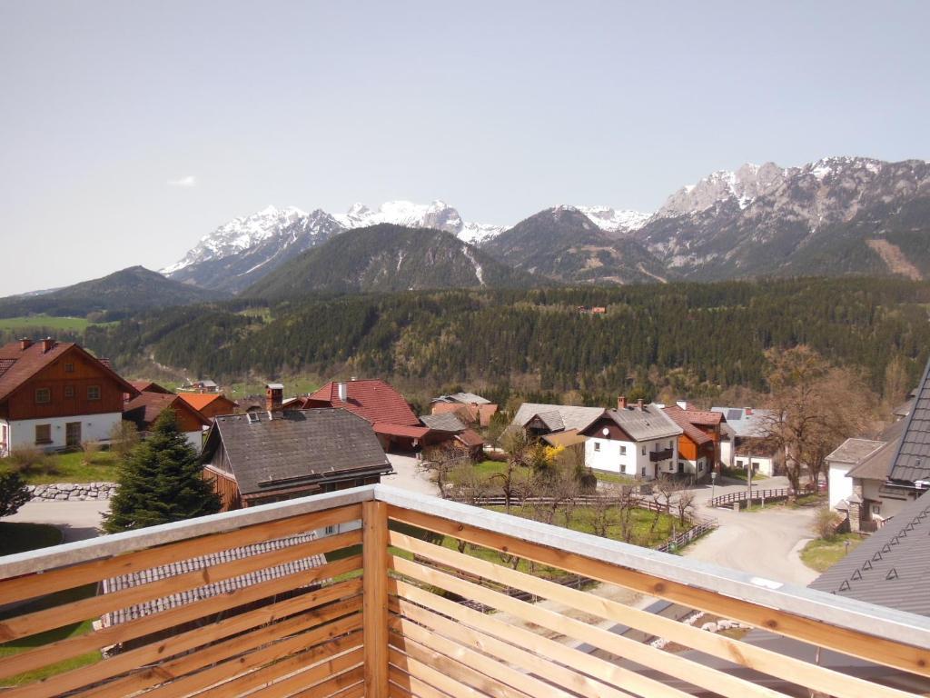 Penthouse Alpine Living Direkt An Der Skipiste By Schladmingurlaub هاوس إم إنيستال الغرفة الصورة